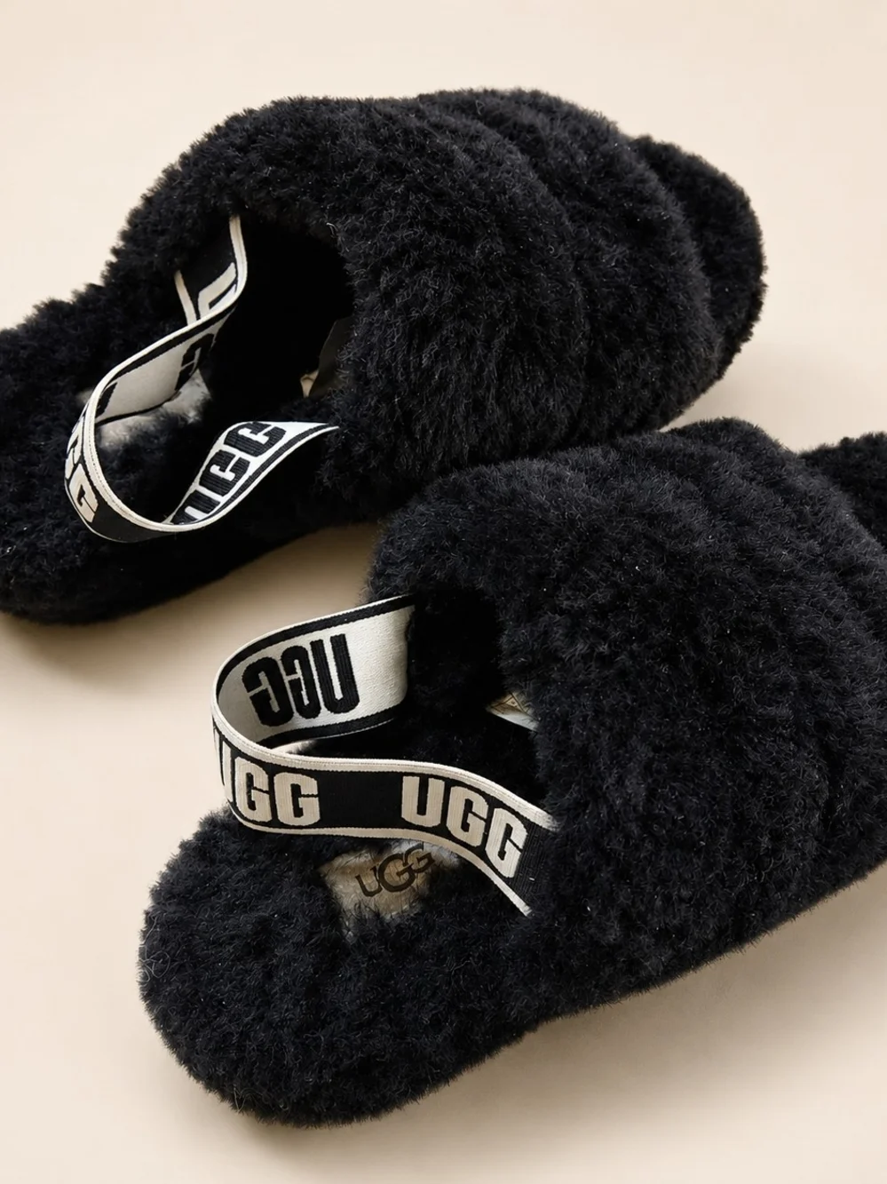 UGG Black Soft Cozy Fuzzy Slide with Branded Heel Strap Size 7